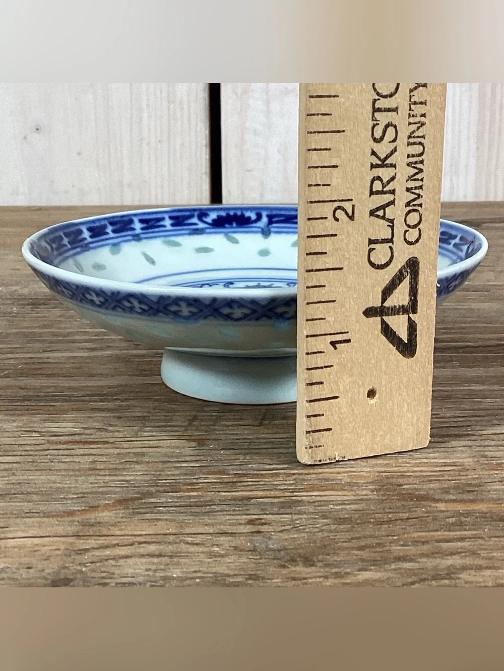 Vintage Porcelain Rice Grain Ware Facing Dragon Bowl